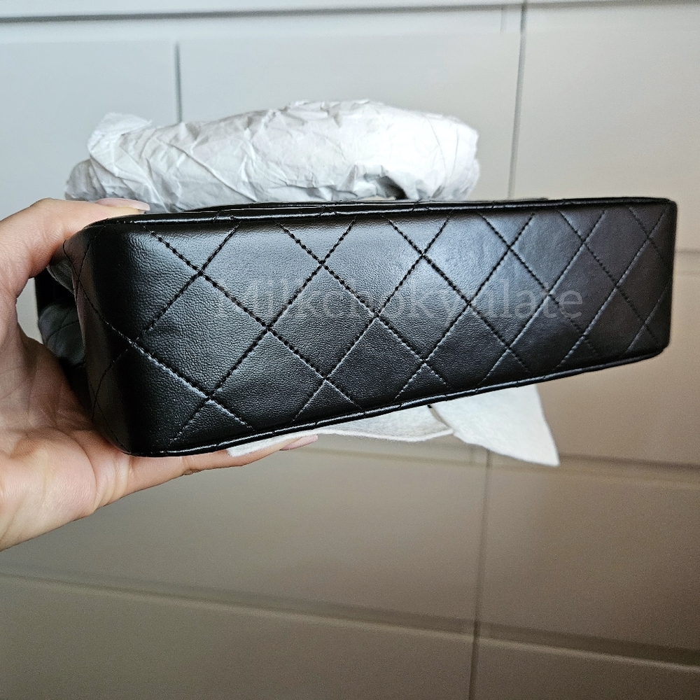 [SOLD] Chanel Vintage Timeless Classic Double Flap Small Shoulder Bag 24K GHW - Picture 9 of 17